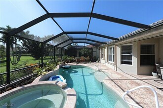 15022 Balmoral Loop in Ft. Myers, FL - Building Photo - Building Photo