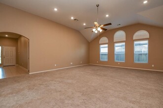 8906 Snapping Turtle Dr in Humble, TX - Building Photo - Building Photo