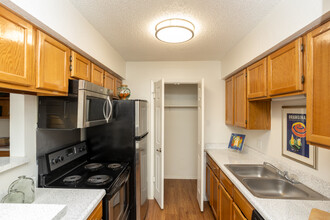 Centreport Landing Apartments in Fort Worth, TX - Building Photo - Interior Photo