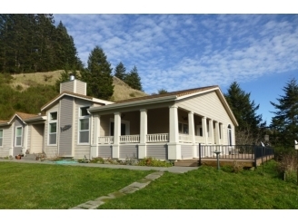 30346 Goudy Rd in Gold Beach, OR - Building Photo