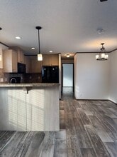 2372 Maple Dr in Fenton, MI - Foto de edificio - Building Photo