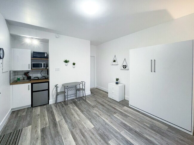 1439 Rue Saint-André in Montréal, QC - Building Photo - Building Photo