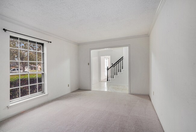 property at 606 Woodpark Dr