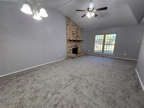 5216 Kemp Dr in Arlington, TX - Building Photo - Building Photo