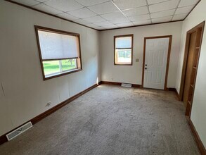 6505 10th St SE, Unit 2 in Rochester, MN - Building Photo - Building Photo