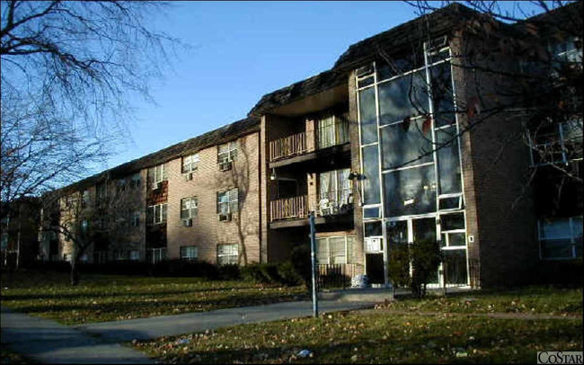 The Platinum in Orange, NJ - Foto de edificio - Building Photo