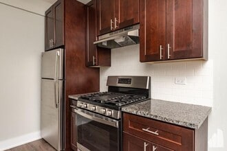 485 Roger Williams Ave in Highland Park, IL - Building Photo - Building Photo