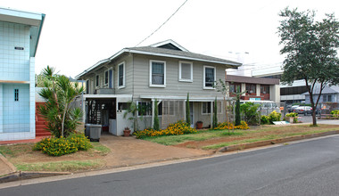 1812 Algaroba St in Honolulu, HI - Building Photo - Building Photo