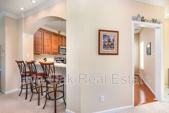 8380 Highland St in Norfolk, VA - Building Photo - Building Photo