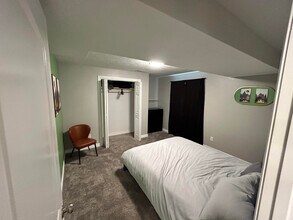 1953 Shetland Ave in Pocatello, ID - Foto de edificio - Building Photo