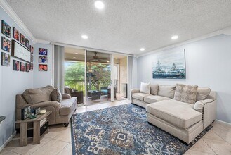 4381 Trevi Ct in Greenacres, FL - Building Photo - Building Photo