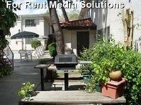 Villa Tarzana Apartments photo'