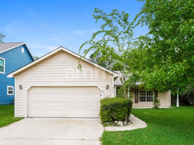 property at 906 Crystal River