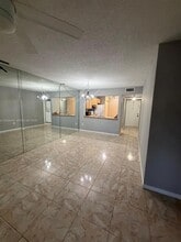 20825 NE 8th Ct, Unit 10319 in Miami, FL - Building Photo - Building Photo