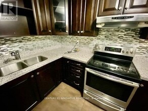 66 Juglans Crescent in Whitchurch-Stouffville, ON - Building Photo - Building Photo