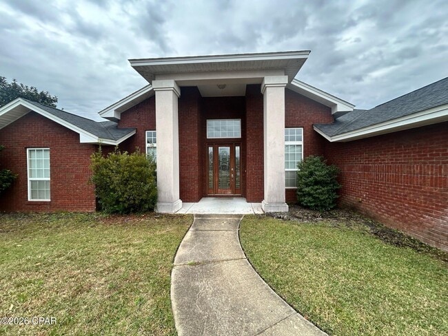 property at 105 Lakeview Terrace