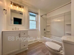 921 Tecumseh St in Indianapolis, IN - Building Photo - Building Photo