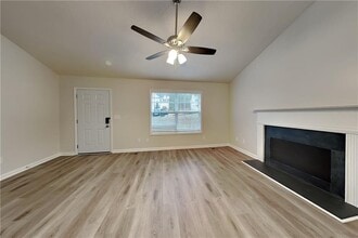 181 Beckett Dr in Dallas, GA - Building Photo - Building Photo