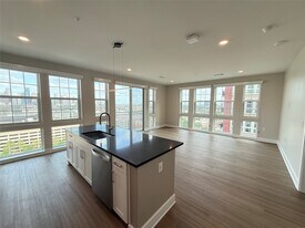 716 Waugh Dr in Houston, TX - Building Photo