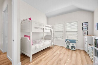 143 Maravillas in Boerne, TX - Building Photo - Building Photo