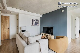 225 Cedar St in Seattle, WA - Foto de edificio - Building Photo