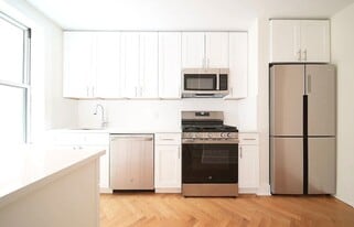 30 Clinton St in Brooklyn, NY - Building Photo