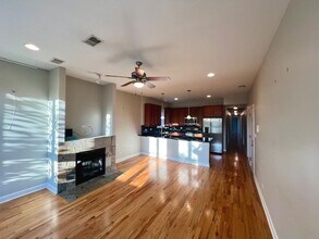 4135 N Kedvale Ave in Chicago, IL - Building Photo - Building Photo