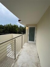 9210 SW 73rd Avrd in Pinecrest, FL - Building Photo - Building Photo