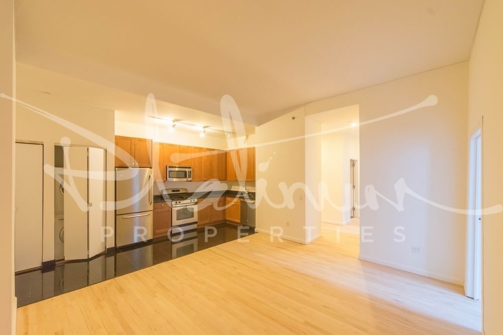 130 William St in New York, NY - Building Photo