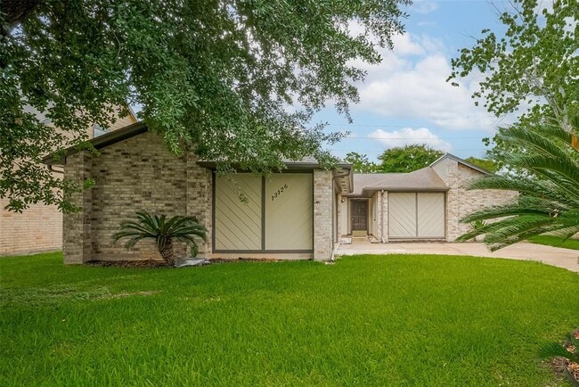 13126 Kingsmill Dr