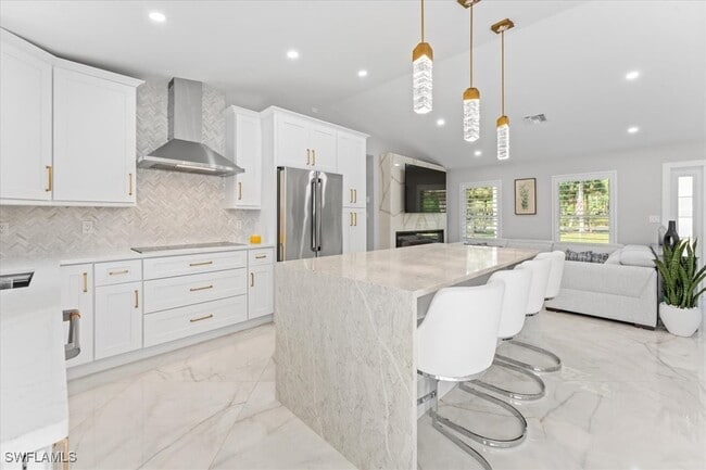 property at 1440 8th St NE