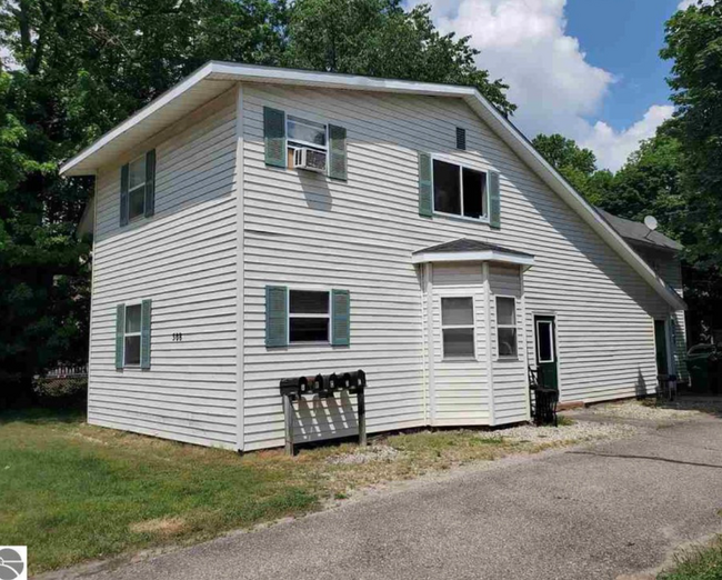 property at 508 N Main St