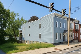 107 2nd Ave, Unit #2R in Troy, NY - Building Photo