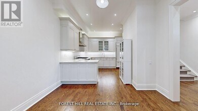 99 Lonsdale Rd in Toronto, ON - Building Photo - Building Photo