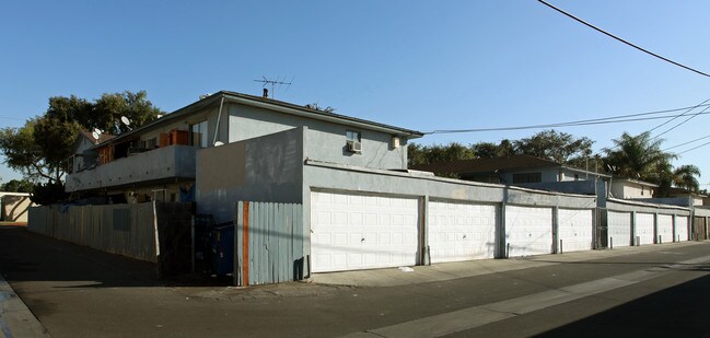 1632-1638 W Juno Ave in Anaheim, CA - Building Photo - Building Photo