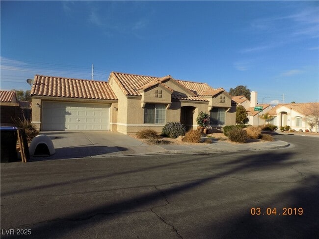 property at 8204 Hamilton Beach Ln