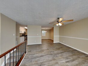 2875 Woodburn Ct in College Park, GA - Building Photo - Building Photo