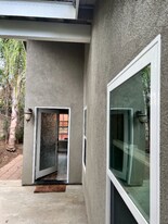 26033 Fallbrook in Lake Forest, CA - Building Photo