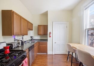 122 E University Ave in Cincinnati, OH - Building Photo - Building Photo