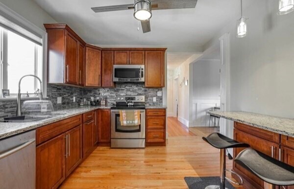 216 Willow St, Unit 2 in Boston, MA - Building Photo - Building Photo
