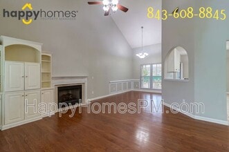 7896 Sabalridge Dr in North Charleston, SC - Building Photo - Building Photo