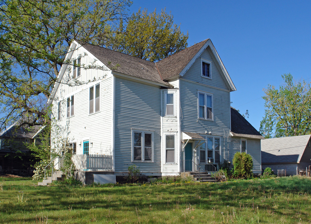 1815 N 10th St in Boise, ID - Foto de edificio