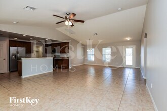 1922 NW 20th Terrace in Cape Coral, FL - Building Photo - Building Photo