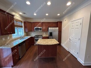 2171 Weldonberry Dr in Atlanta, GA - Building Photo - Building Photo