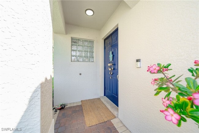1638 Triangle Palm Terrace in Naples, FL - Building Photo - Building Photo