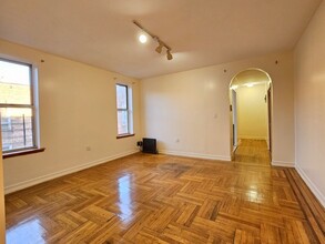 707 W 171st St in New York, NY - Building Photo - Building Photo