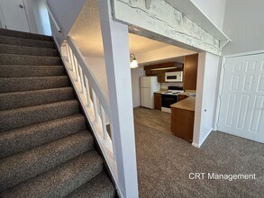 932 S Dearborn Way in Aurora, CO - Building Photo - Building Photo