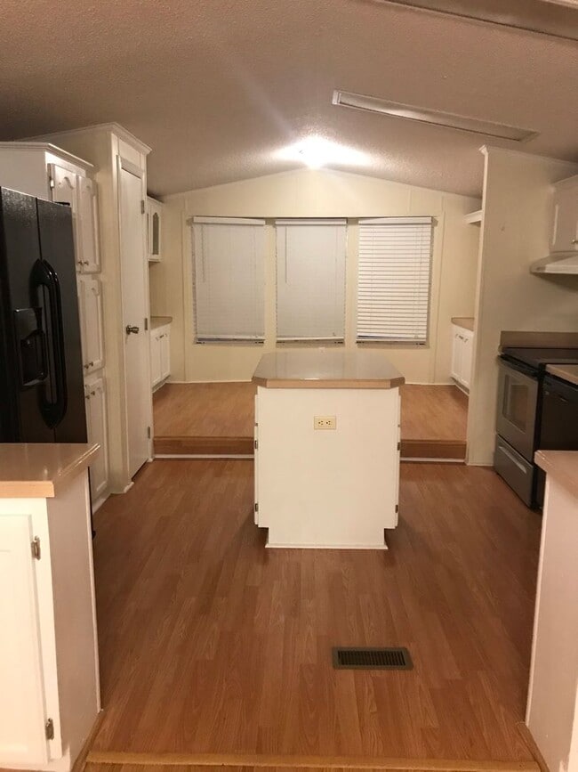 property at 7120 Gravel Hill Rd
