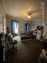 806 Jackson St-Unit -Lower in Racine, WI - Building Photo - Building Photo