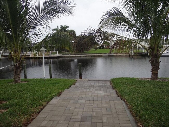470 Bal Harbor Blvd in Punta Gorda, FL - Building Photo - Building Photo